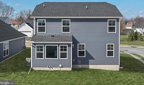 928 North St, Carlisle, PA 17015-1746