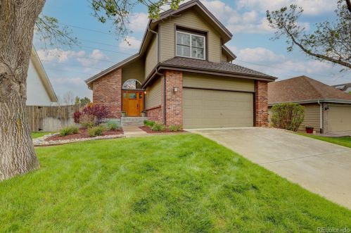 3325 Tulare Ct, Denver, CO 80231-4367