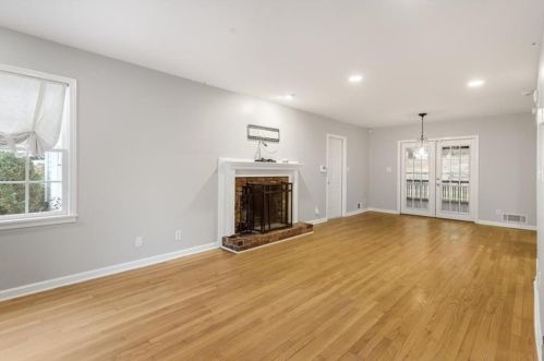 2613 Flair Knoll Dr, Atlanta GA  30345-1317 exterior