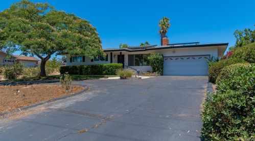 1846 Birch Ave, Escondido, CA 92027-4801