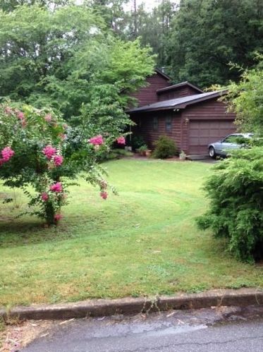 3315 Canterbury Trl, Rex GA 30273-2113 exterior