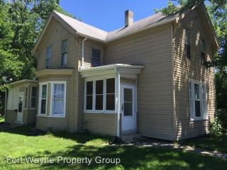 2503 Anthony Blvd, Fort Wayne IN  46805-3605 exterior