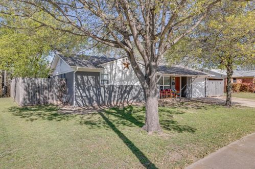 4605 Norris Valley Dr, Fort Worth TX  76135-1913 exterior