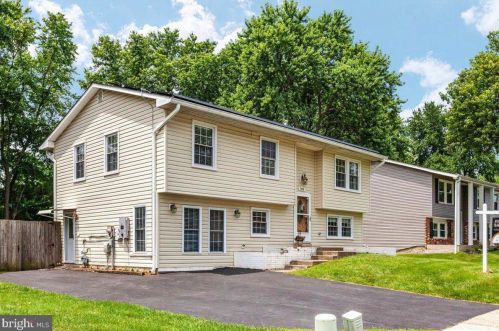 2255 Misthaven Ln, Gambrills, MD 21054-1239