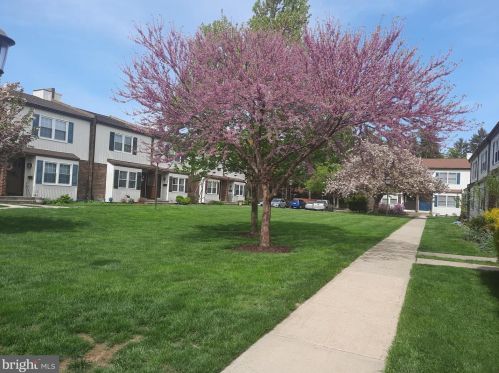 11 Shirley Ln, Trenton NJ 08610 exterior