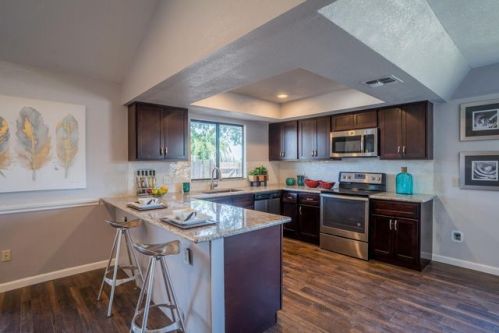 3604 Eddy Ave, Clovis, CA 93612-5863