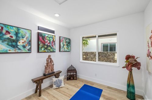 1029 Makaiwa St, Honolulu HI  96816-5403 exterior