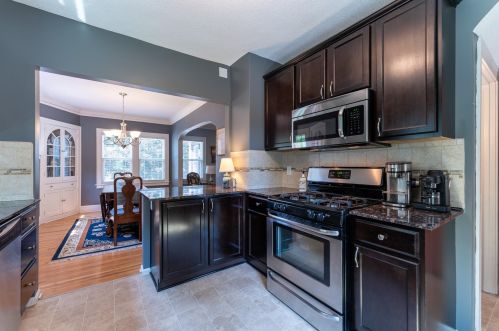 588 Hall Ave, Saint Paul MN  55107-2840 exterior