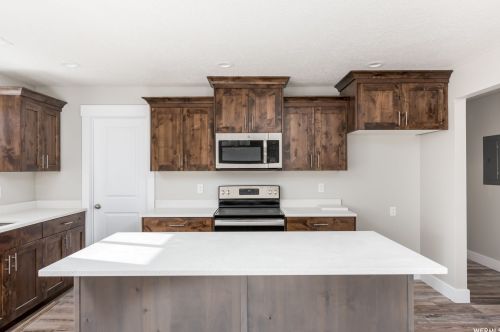 5968 3200, Roy, UT 84067-9000