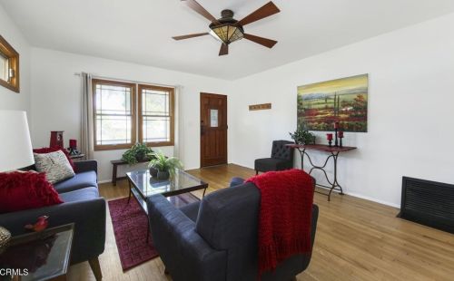 4313 New York Ave, Glendale, CA 91214-2542