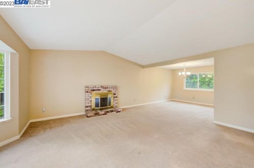 3409 Stacey Way, Pleasanton, CA 94588-2923