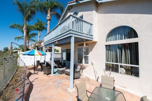 997 Dylan Way, Anaheim CA  92808-1519 exterior