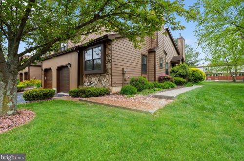 37 Gallo Ct, Trenton, NJ 08648-1477