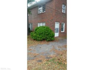 912 Druid Cir, Norfolk VA  23504-1811 exterior