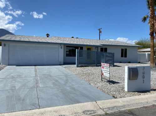 3001 Chuperosa Rd, Palm Springs, CA 92262-2403