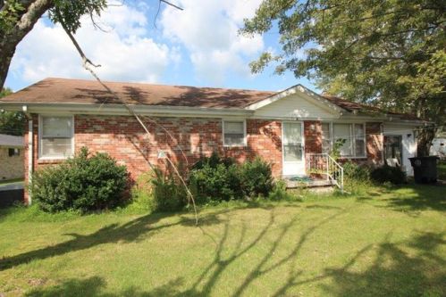 406 Birch St, Lafayette, TN 37083-2102
