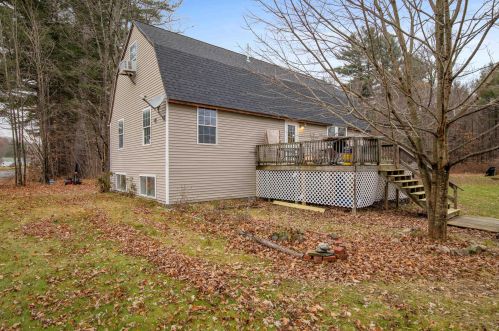 10 Raymond Rd, Gray, ME 04039-7724