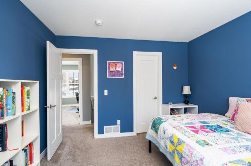 4966 Trails End Dr, Duluth MN  55811-3688 exterior