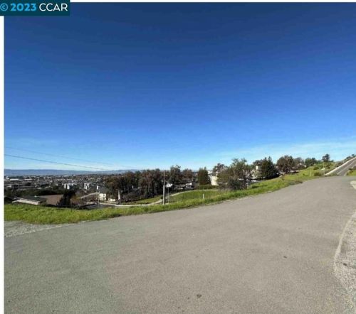29402 Bodega St, Hayward, CA 94544-6711