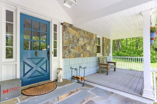7 Vespucci Rd, Norwalk, CT 06850-1317