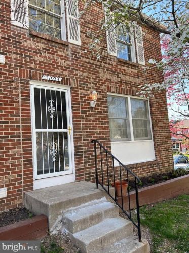 17923 Ashton Club Way, Ashton MD  20861-9724 exterior