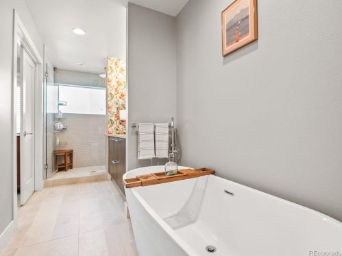 2737 Bannock St, Englewood CO  80110-1514 exterior