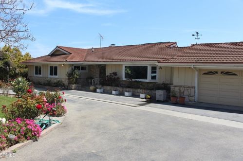 11176 Foothill Rd, Santa Paula, CA 93060-9773