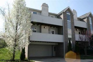 898 Ashton Pl, Morgantown WV  26508-6803 exterior