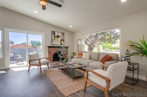 1031 Cypress Cir, San Marcos, CA 92069-2115