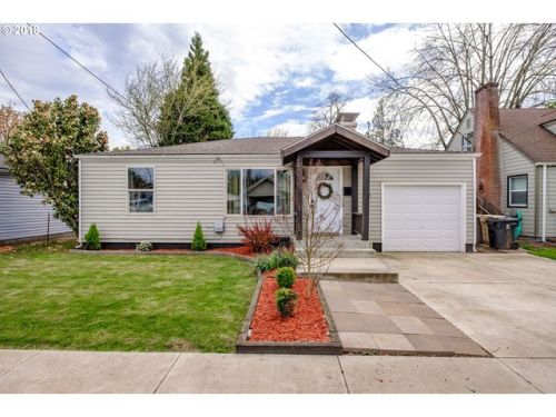 440 Ash St, Lebanon OR  97355-2617 exterior