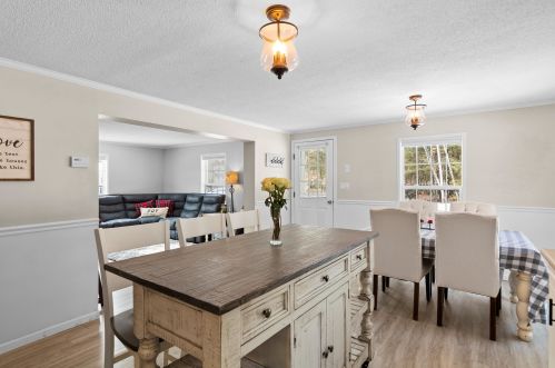 13 Pheasant Ln, Barrington, NH 03825-5104