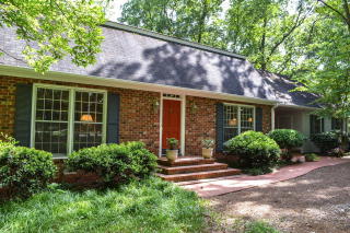 140 Homestead Dr, Athens, GA 30605-4113