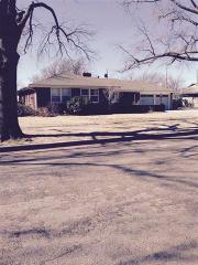 411 Waverly St, Wichita, KS 67218-1739