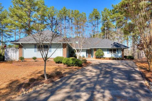 204 Bayberry Ct, Mc Cormick, SC 29835-3349
