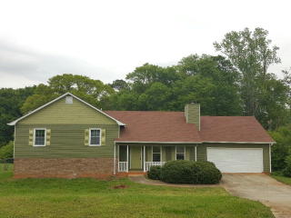 44 Blackberry Holw, Carrollton, GA 30117-9184