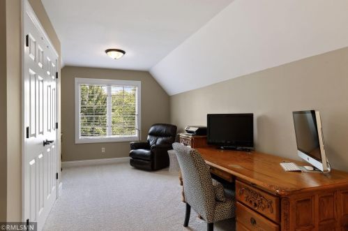 3528 Crestmoor Dr, Saint Paul MN  55125-5028 exterior