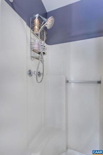 1474 Minor Ridge Ct, Charlottesville VA  22901-1630 exterior