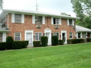 3380 Valerie Arms Dr, Dayton OH  45405-2154 exterior