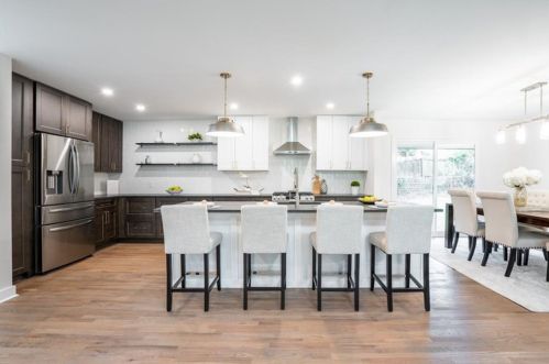2175 Greencrest Dr, Atlanta GA  30345-2627 exterior