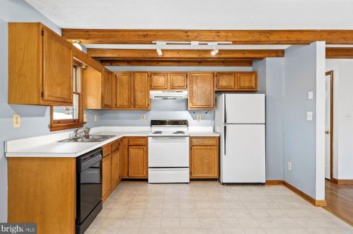 6311 Plantation Forest Dr, Spotsylvania VA  22553-7615 exterior