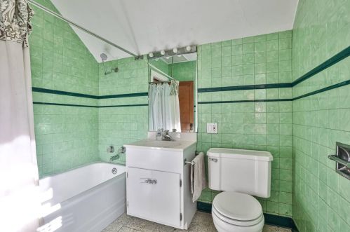 3732 Frances Ave, Cincinnati OH 45211-4613 exterior