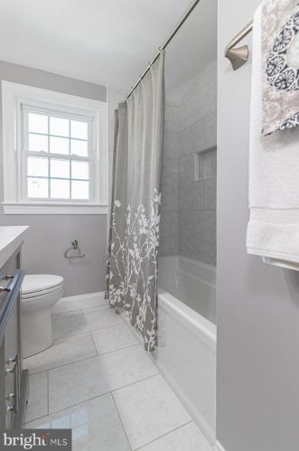 203 Normandy Dr, Silver Spring MD 20901-3116 exterior