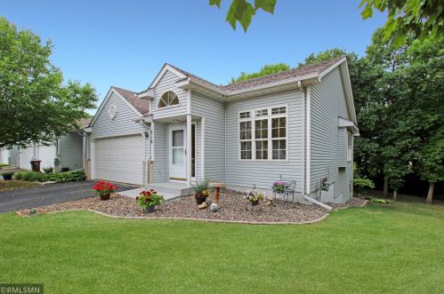319 Creekside Dr, Buffalo, MN 55313-8922