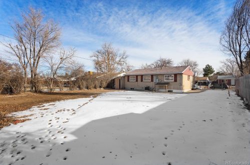 1361 Worchester St, Denver, CO 80011-6528