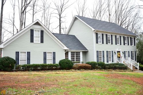 4701 Sequoia Dr, Lilburn, GA 30047-4248