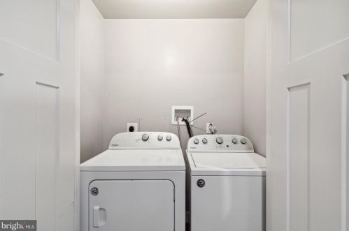 1216 23rd St, Philadelphia PA  19146-4116 exterior