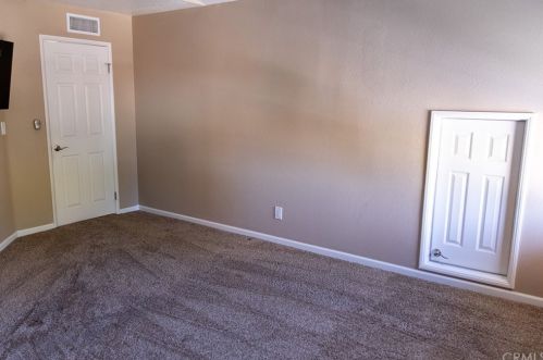 9127 Middlefield Dr, Riverside CA  92508-6261 exterior