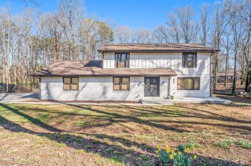4246 Old Norcross Rd, Duluth, GA 30096-4212