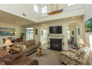578 Dunning Ln, Chesapeake, VA 23322-7481