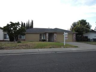 1907 Scarborough Dr, Lodi, CA 95240-6123